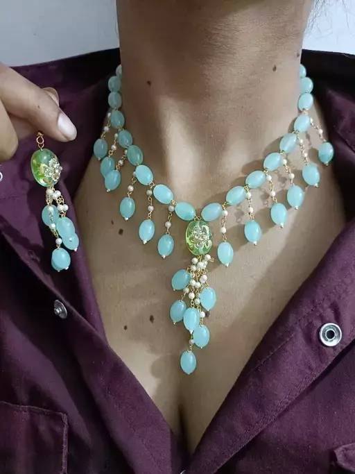 Gold plated brass pearls necklace with earrings