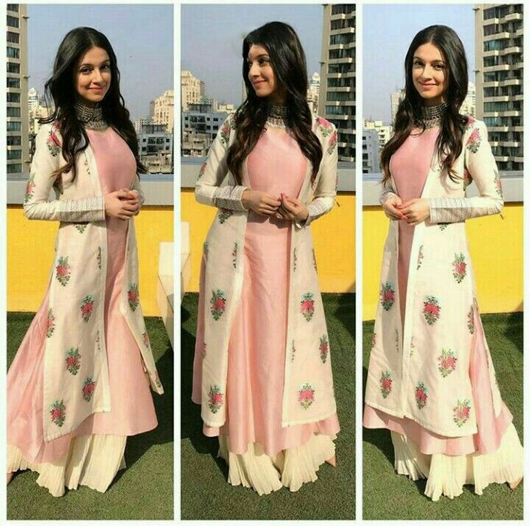 Gorgeous Pink embroidered Party wear Gown