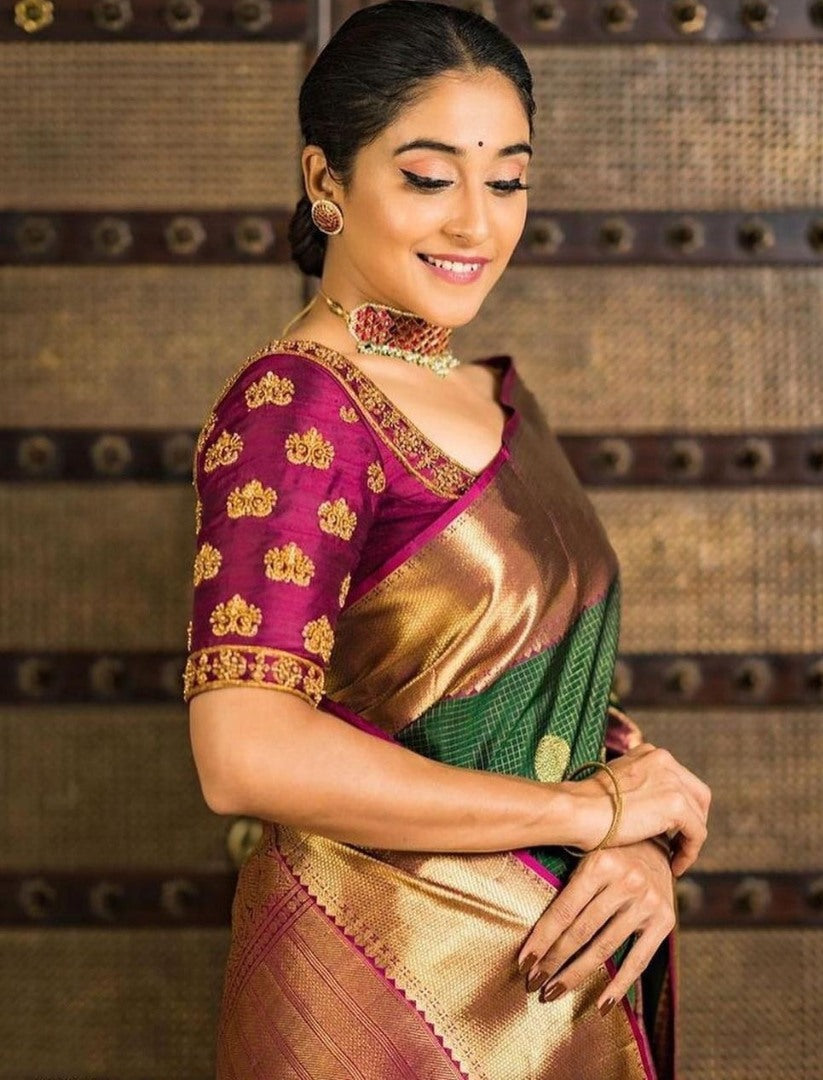 Green kanjiwaram jacquard weaving work ceremonial saree