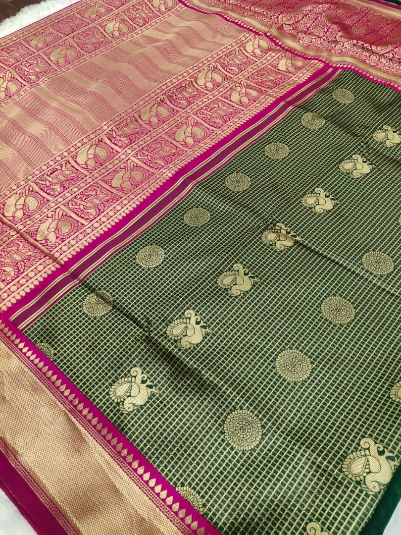 Green kanjiwaram jacquard weaving work ceremonial saree