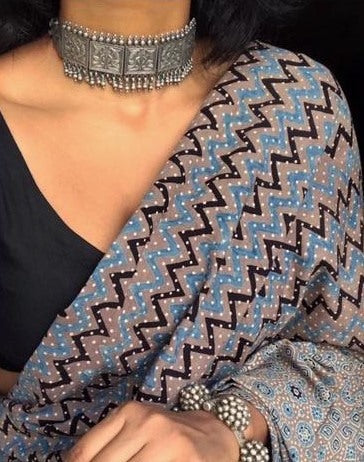 Grey chanderi linen digital printed cotton tussles work saree