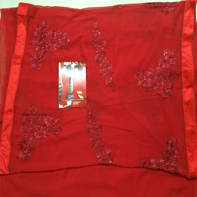 kajal agarwal beautiful red saree