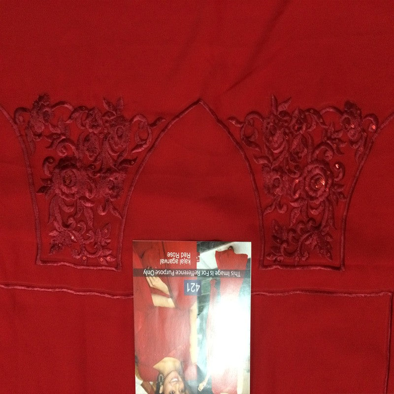 kajal agarwal beautiful red saree