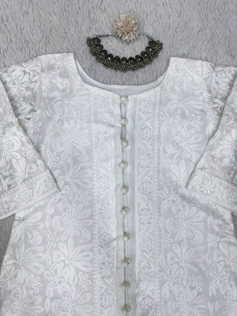 Kiara advani white georgette designer bollywood kurti