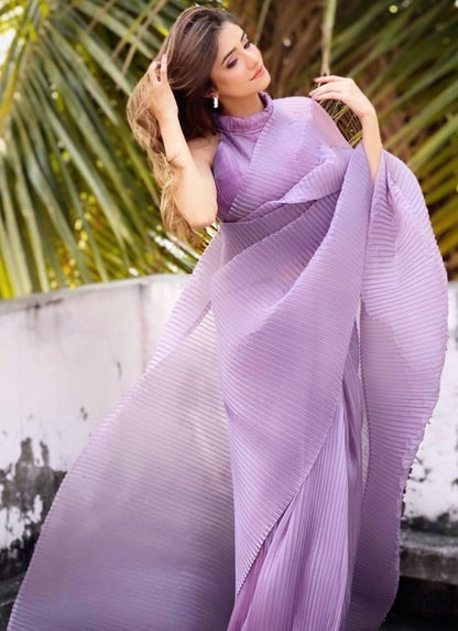 Light purple georgette pleated saree