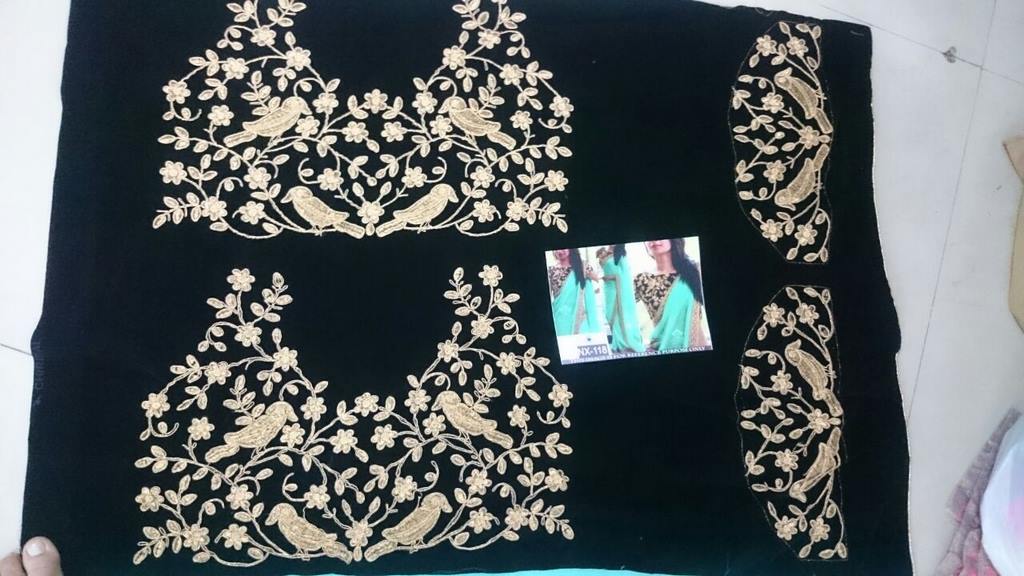 mahaveer Beautiful rama saree with heavy blouse