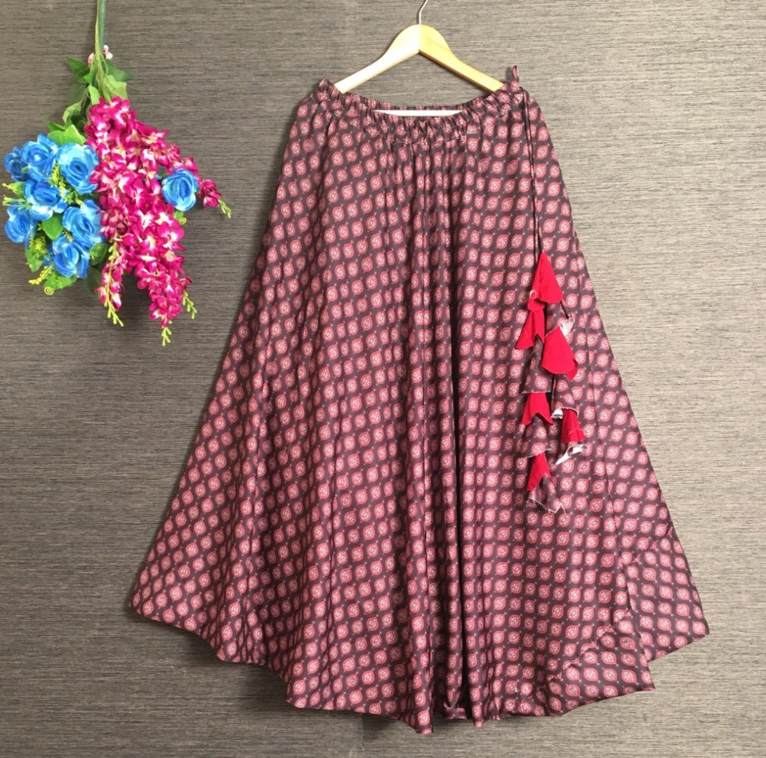 Maroon heavy rayon digital printed skirt