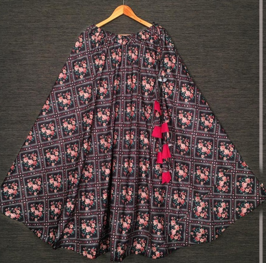 Multicolored rayon flower printed skirt