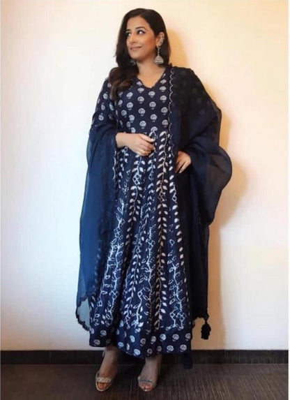 navy blue georgette heavy threadwork bollywood anarkali suit