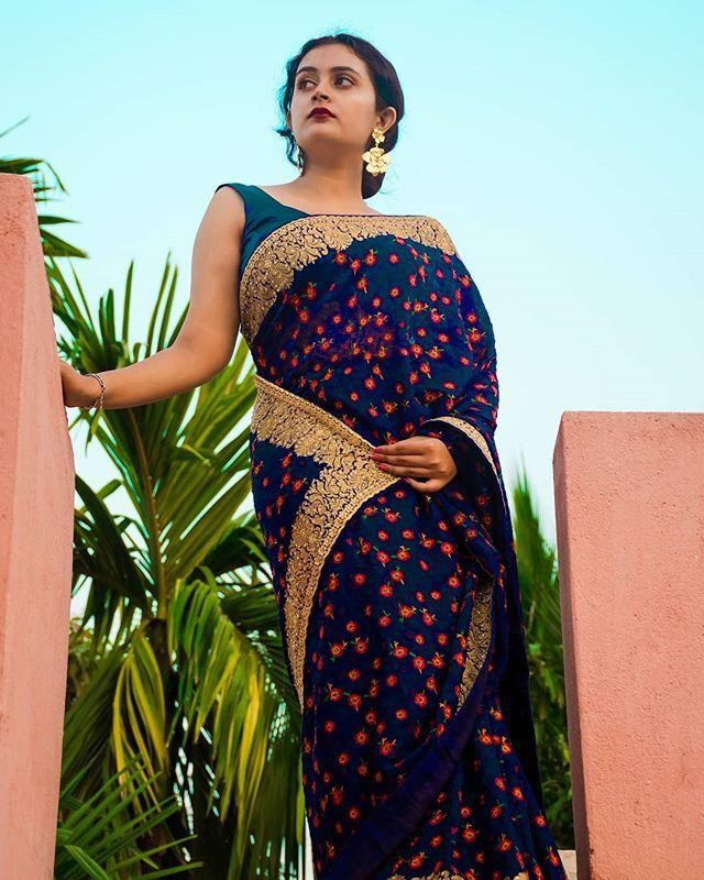 navy blue georgette printed partywear saree with embroidered lace