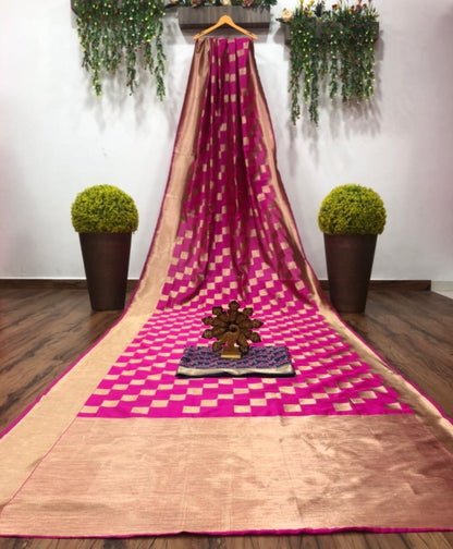 Pink banarasi silk jacquard work saree