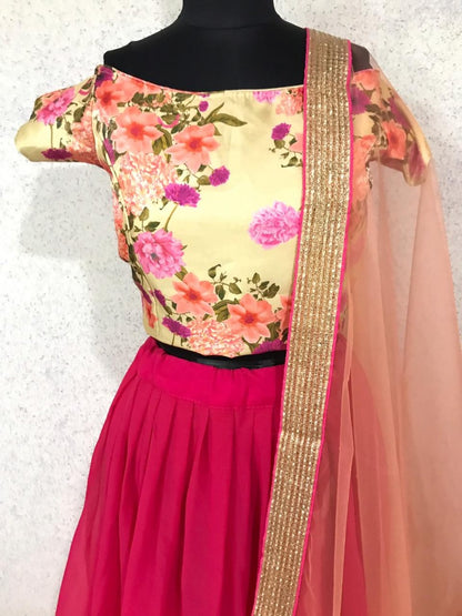 Pink Georgette beautiful plain partywear lehenga with floral printed blouse