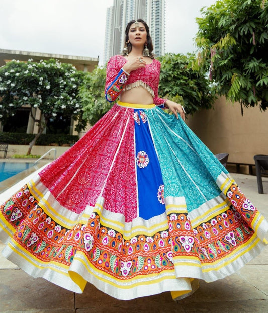 Pink print and mirror work gujarati garba navratri ghagra lehenga chaniya choli