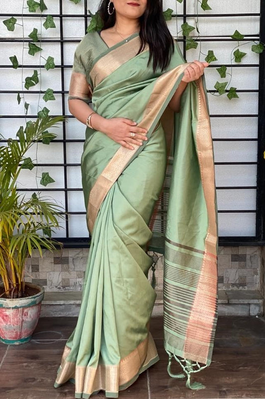 Pista green kanjivaram silk jacquard weaving work saree