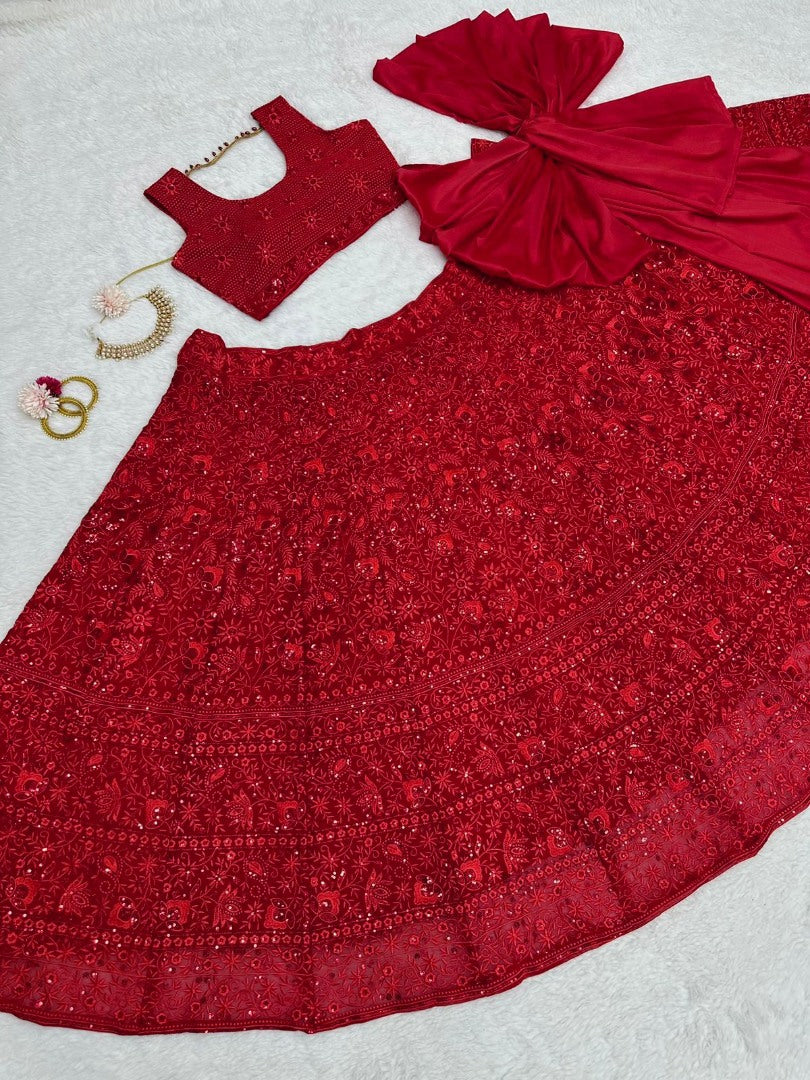 Red designer kareena kapoor bollywood wedding lehenga choli