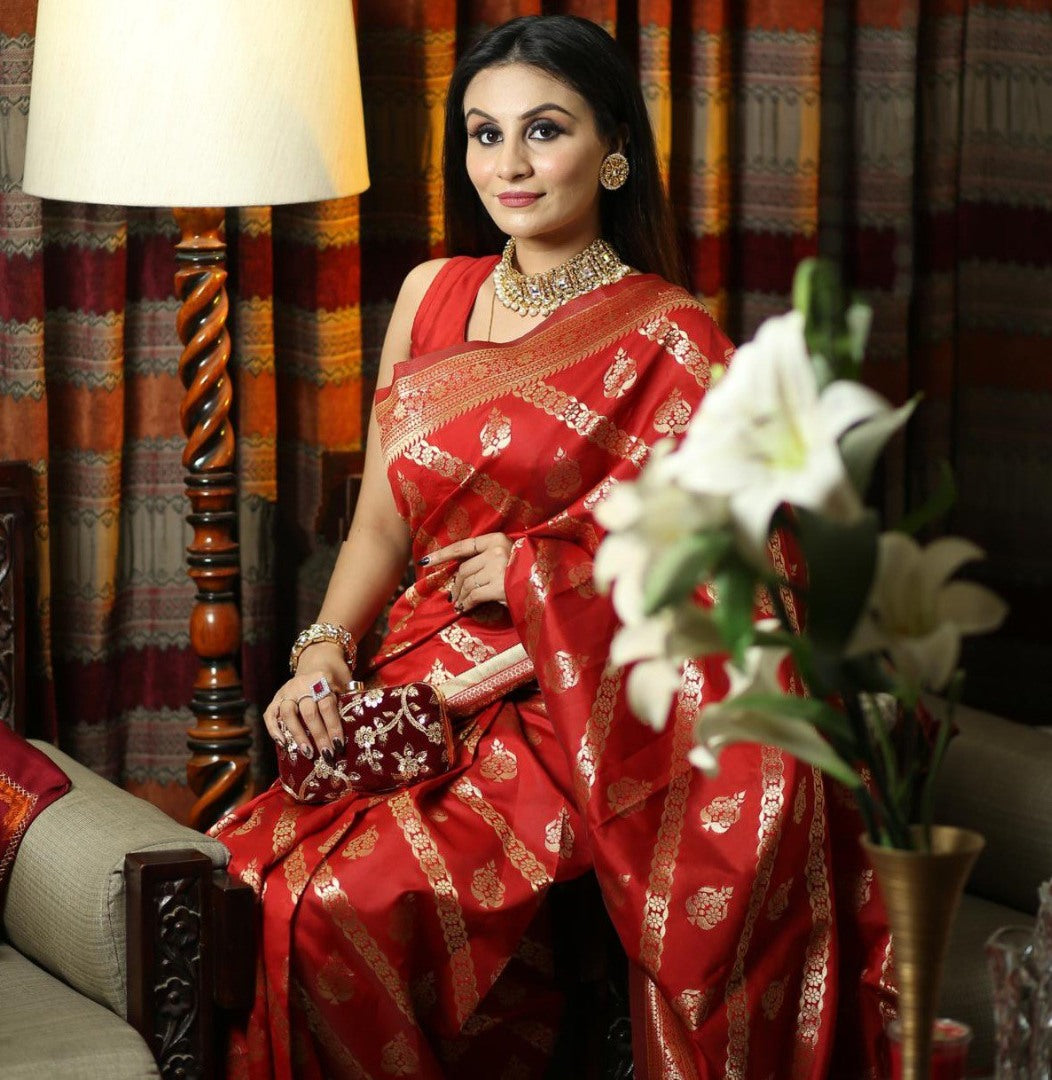 Red lichi silk jacquard weaving work wedding saree