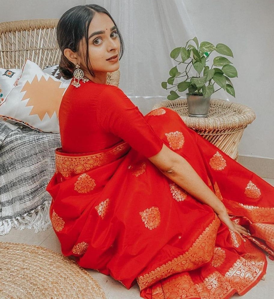 Red lichi silk jacquard weaving work wedding saree