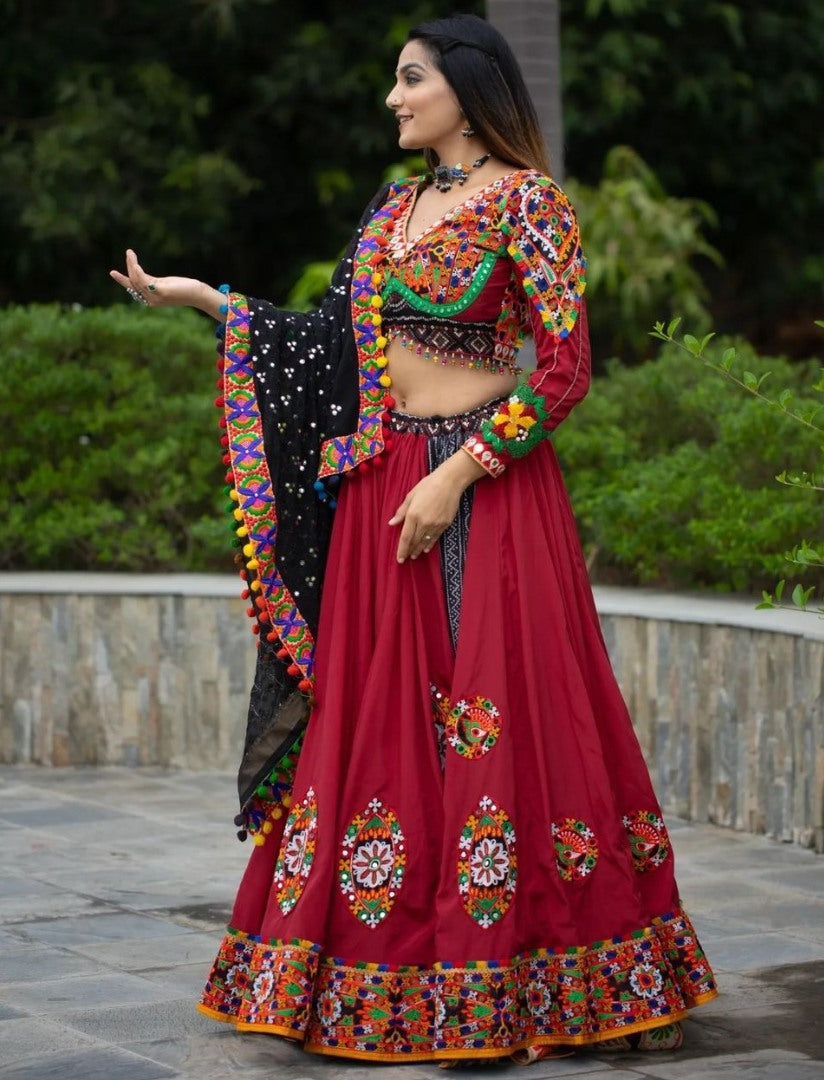 Red mirror work gujarati garba ghagra navratri lehenga chaniya choli