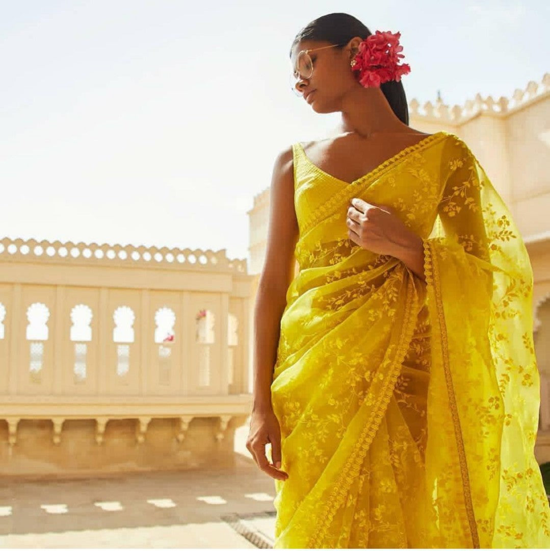 red tissue net embroidered bollywood partywear saree