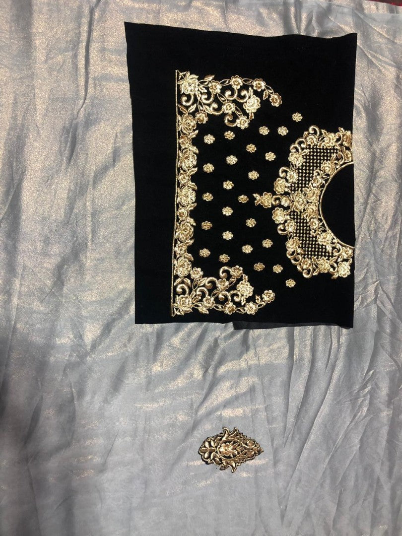 Silver grey zari georgette plain partywear saree with embroidered blouse