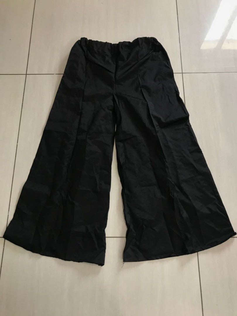 stylist black tapeta silk suit with plazzo and shrug