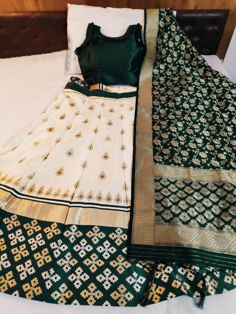 White brocade silk lehenga with banarasi dupatta
