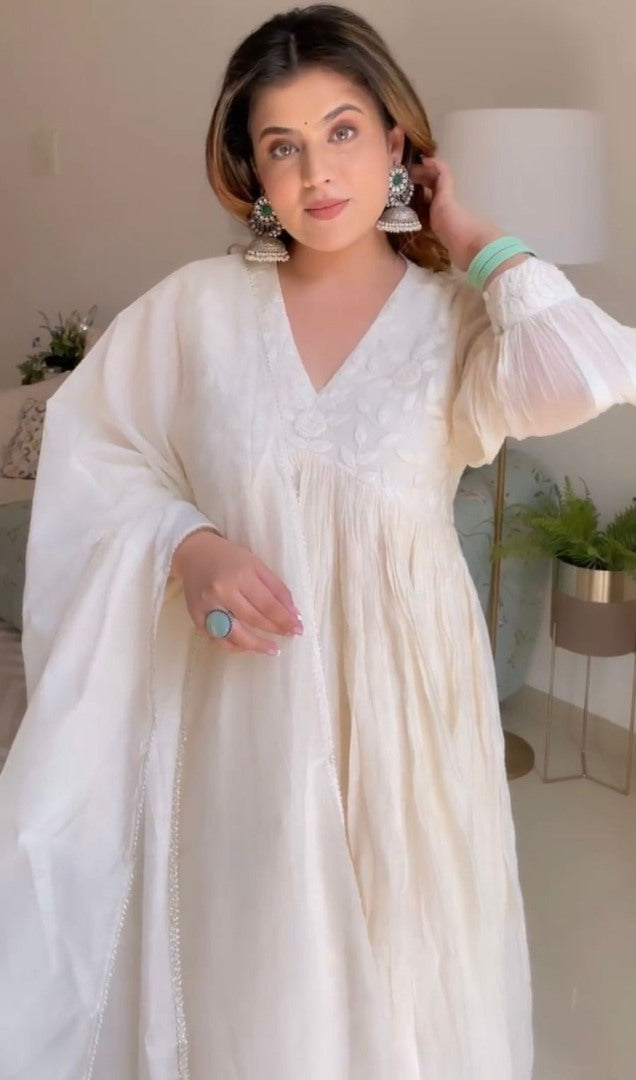 White chinon silk thread embroidered kurti