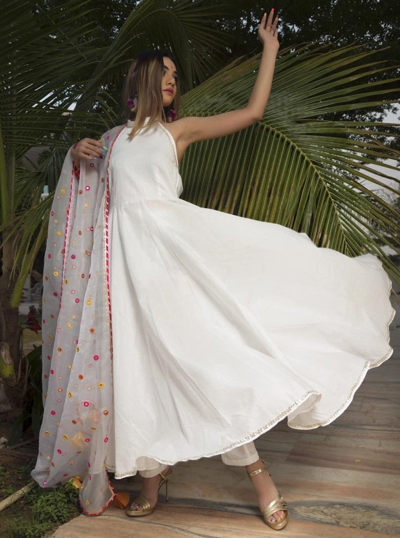 White georgette plain gown with stylist dupatta