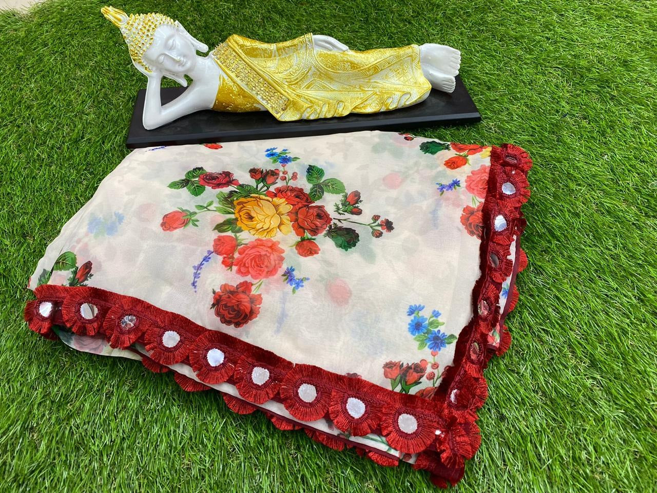 White heavy georgette flower printed saree