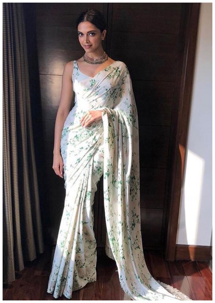 white moss chiffon digital printed partywear saree