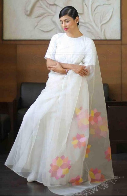 White moss organza multicolor digital printed attractive saree