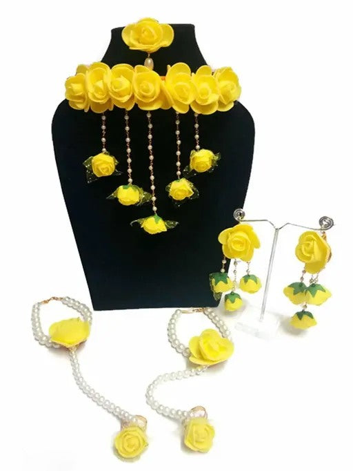 Yellow Floral Designed Necklace Set