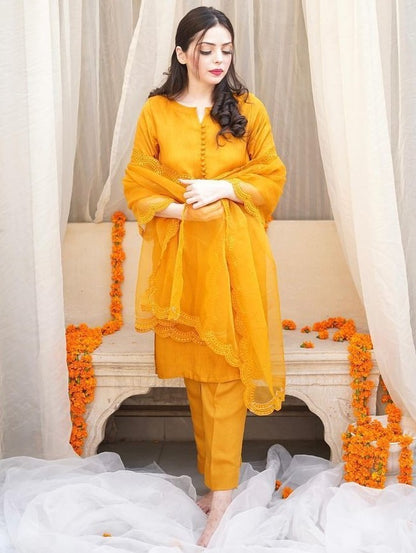 Yellow maska cotton plain pant suit