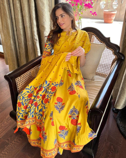 Yellow muslin cotton printed anarkail gown
